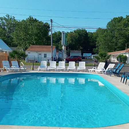 جينيفا أن ليك The Palms Motel المظهر الخارجي الصورة